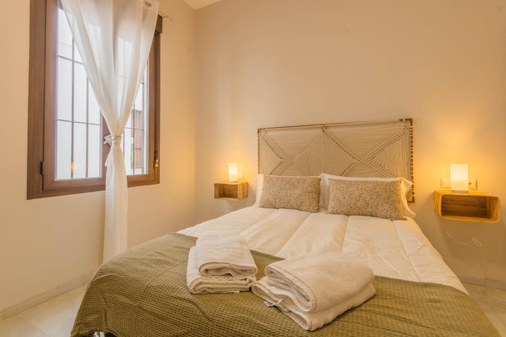 Apartamentos Los Abuelos - Кордова Екстер'єр фото